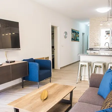 La Vega De Mary Appartement *