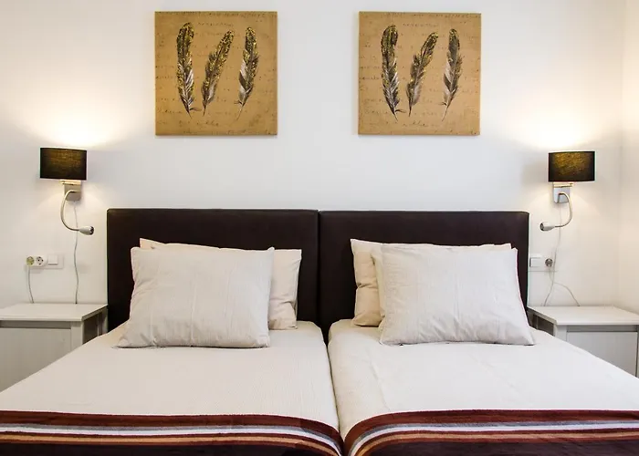 La Vega De Mary Daire *